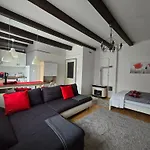 Cozy Nest Hideaway With Ac Near Grand Boulevard * Budapešť