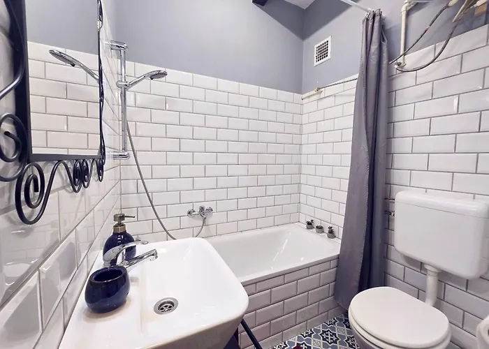 Cozy Nest Hideaway Near Grand Boulevard Bus Line 9 Budapest